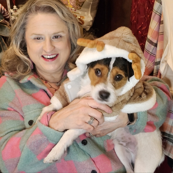 @bethybd LIVE TONIGHT NYE! 6pmEST Feeling Festive  Details⬇️Use➕️/Deals&Givey!🎉 - Picture 2 of 16